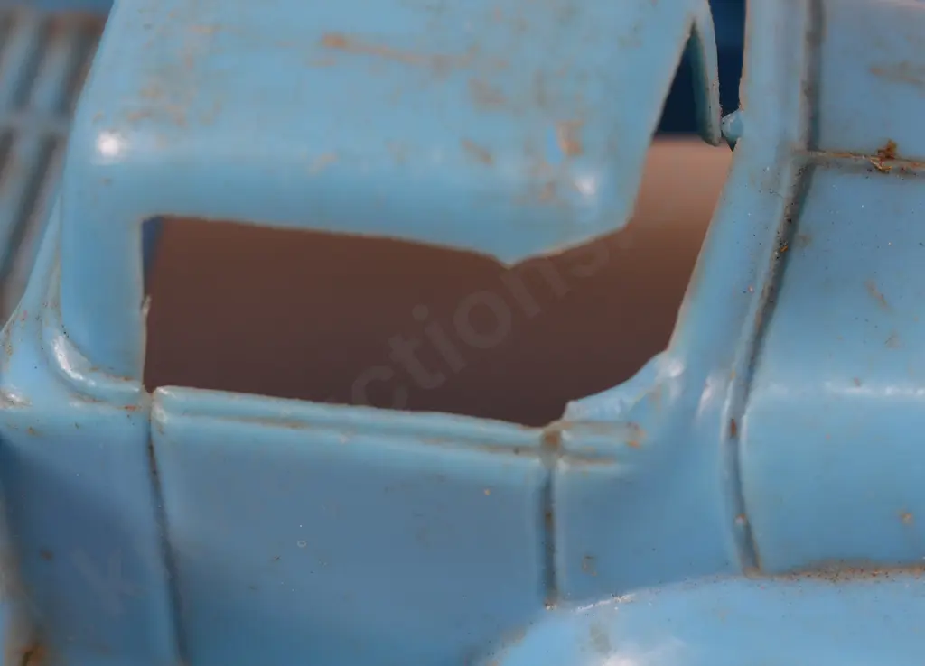 PLASTIC RACING CARS & TRUCKS Image 1++