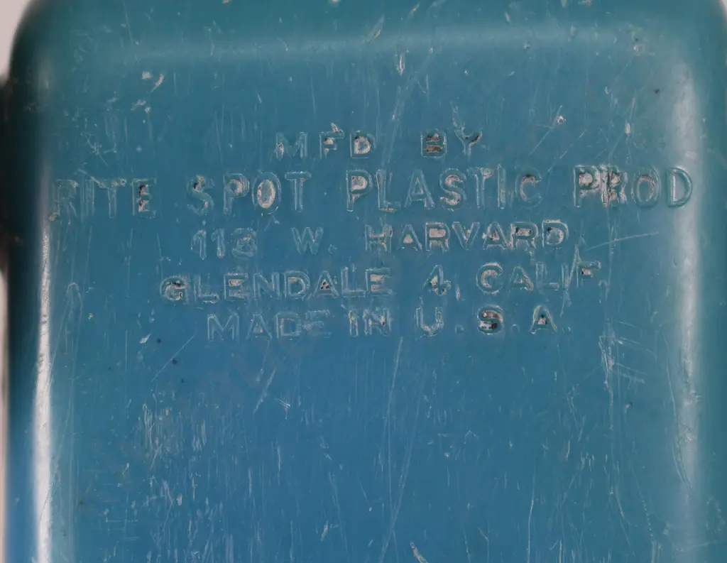 PLASTIC RACING CARS & TRUCKS Image 1++