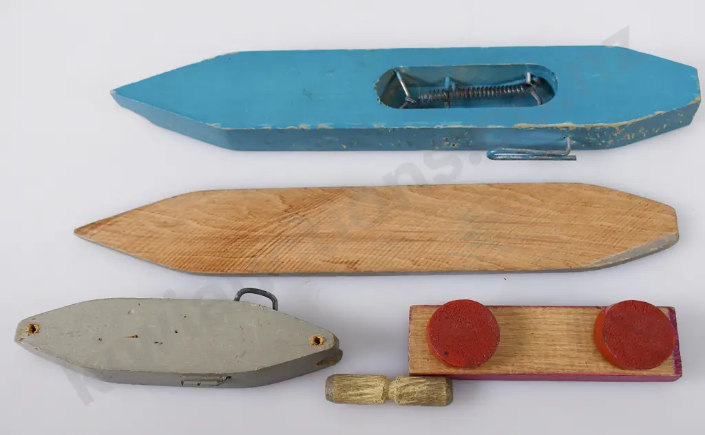 ABINGDONS NEW ZEALAND TORPEDO WAR GAME BOXED Image 1++