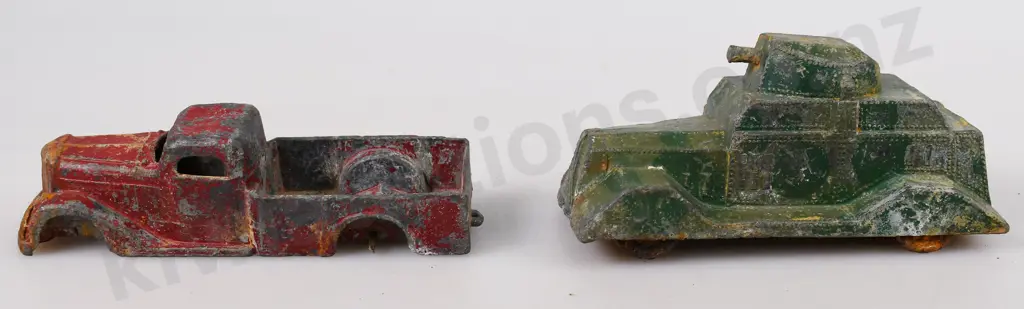 TINK-E TOYS RESTORERS VEHICLES Image 1++