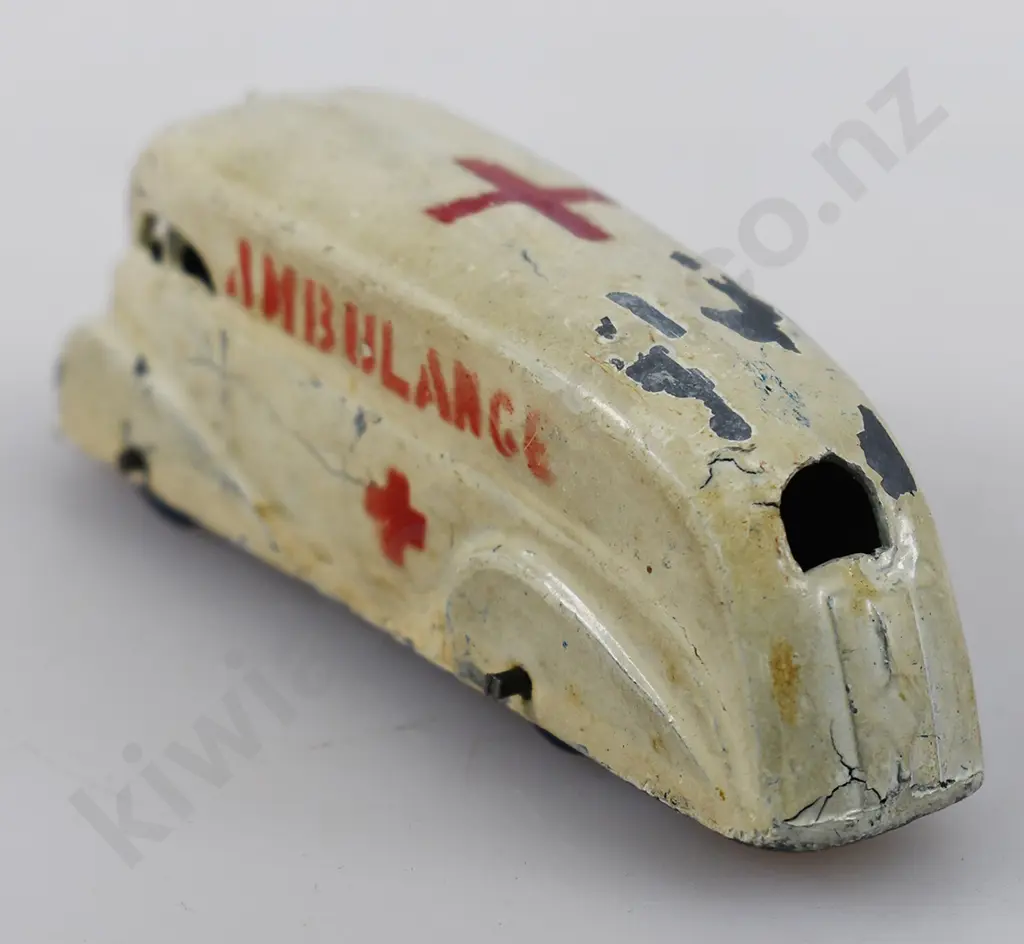 TINK-E TOYS AMBULANCE Image 1++