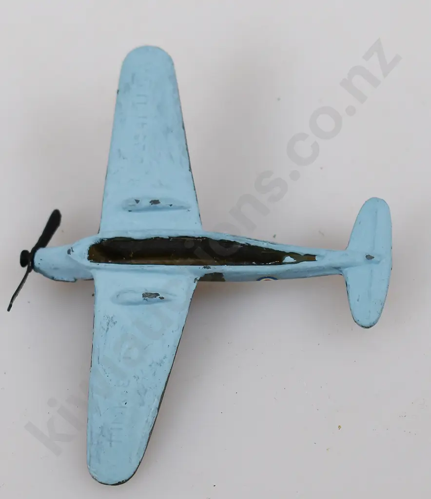 TINK-E TOYS SMALL FIGHTER AIRPLANE Image 1++