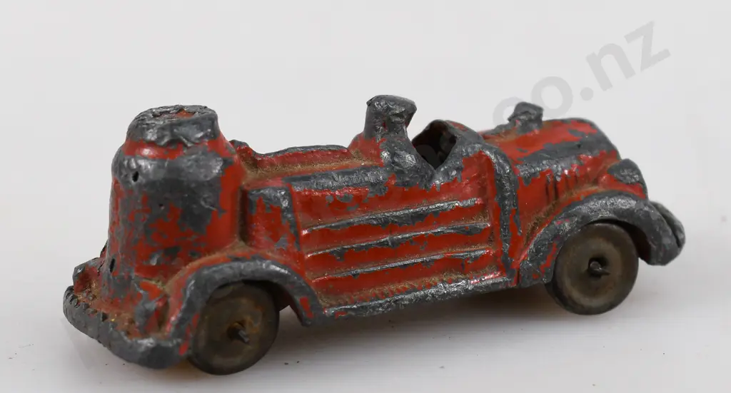 TINK-E TOYS FIRE ENGINE Image 1++