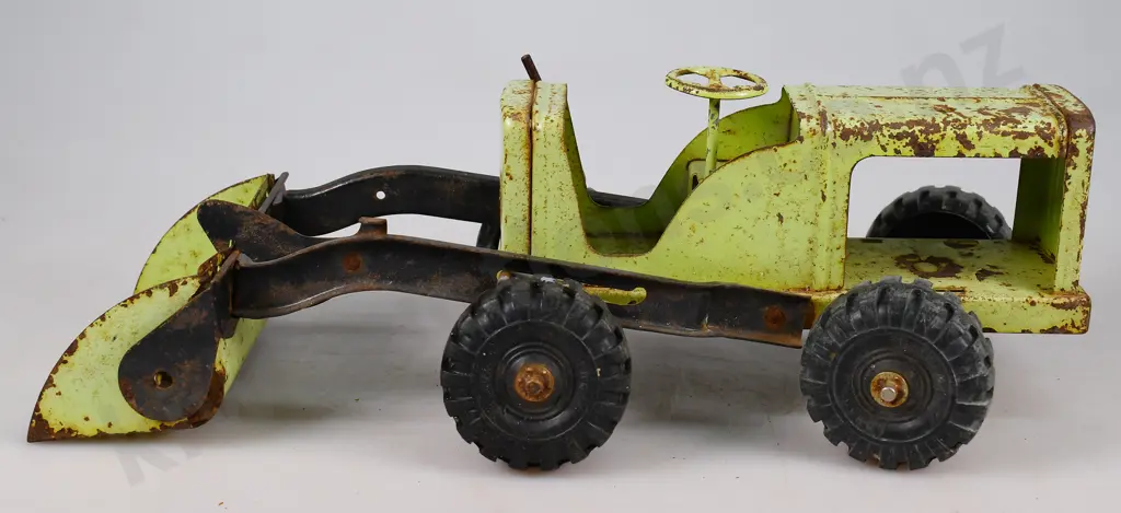 LUMAR HIGH LIFT LOADER Image 1++