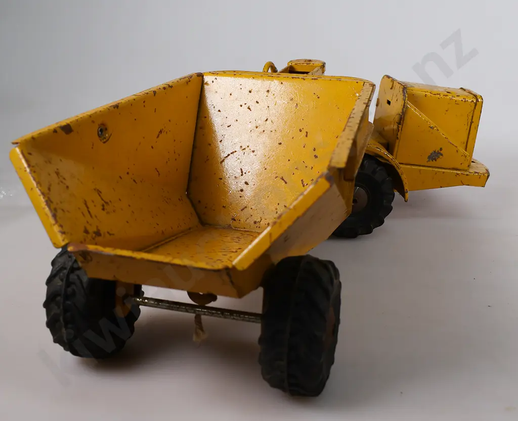 TRI-ANG ROCKER DUMP Image 1++