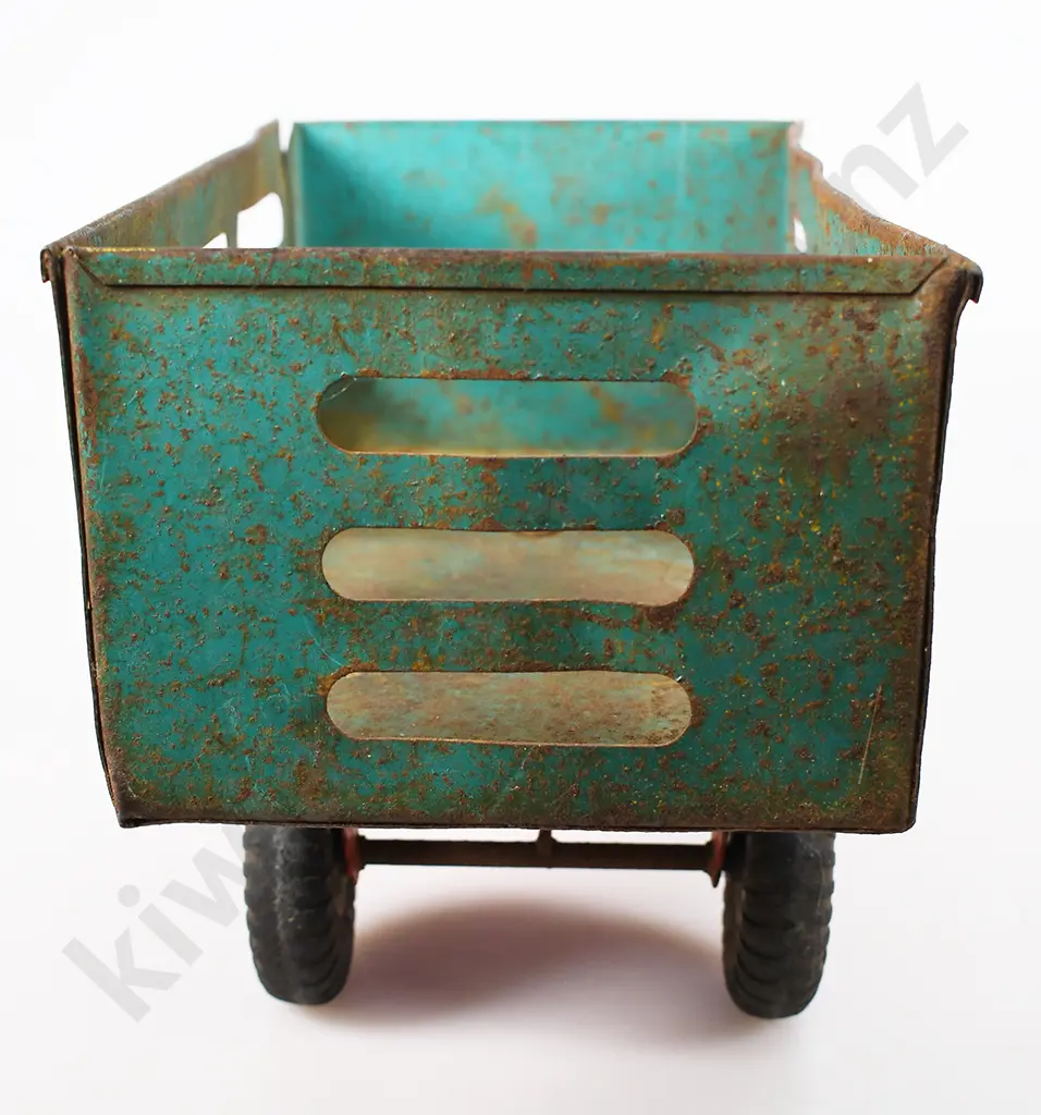 TRI-ANG TOYS THAMES TRADER FARM TRUCK Image 1++