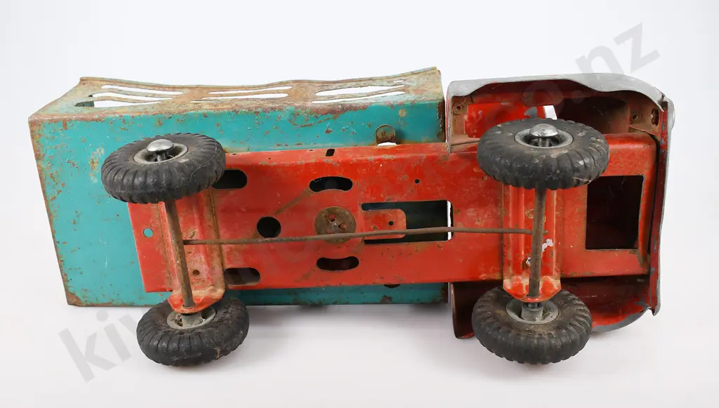 TRI-ANG TOYS THAMES TRADER FARM TRUCK Image 1++