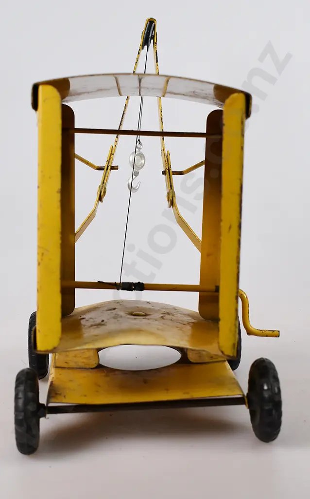 TRI-ANG No 1 CRANE Image 1++