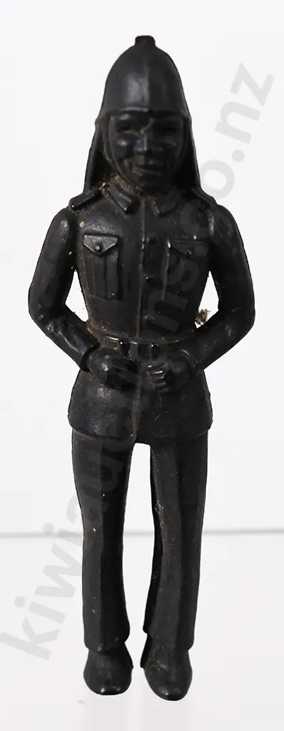 TRI-ANG DIESEL SERIES FIRE ENGINE Image 1++