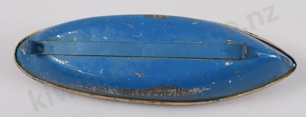 ASSORTED TIN TOYS Image 1++