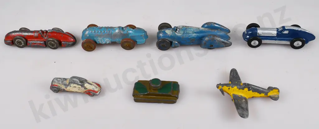 UNIDENTIFIED LEAD TOY VEHICLES Image 1++
