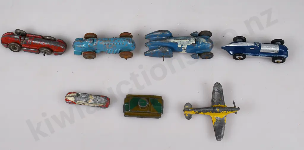UNIDENTIFIED LEAD TOY VEHICLES Image 1++