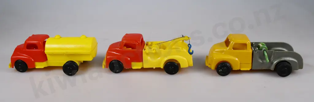 ZEALITE NEW ZEALAND MADE TOY TRUCKS Image 1++