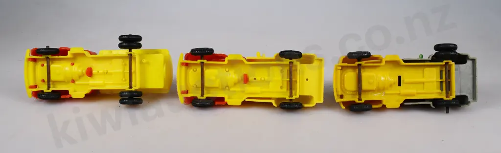 ZEALITE NEW ZEALAND MADE TOY TRUCKS Image 1++