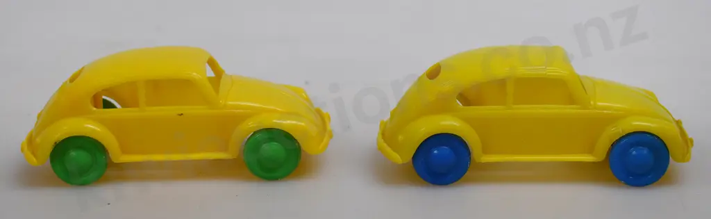 PLASTIC TOY TRUCKS, VOLKSWAGENS Image 1++
