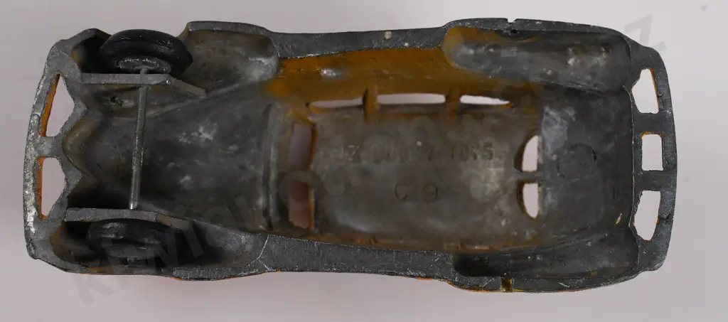 DUCKY TOYS AMERICAN CAR Image 1++