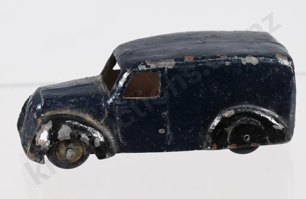 DUCKY TOYS VAN Image 1++