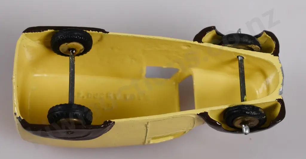 DUCKY TOYS VAN Image 1++