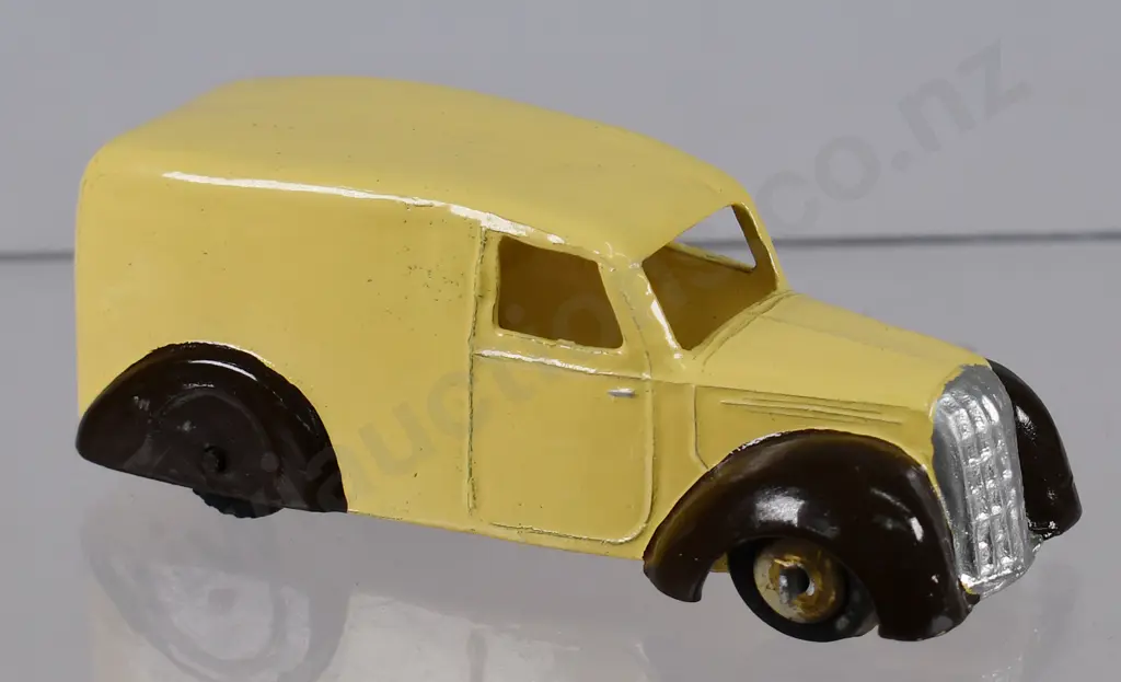 DUCKY TOYS VAN Image 1++