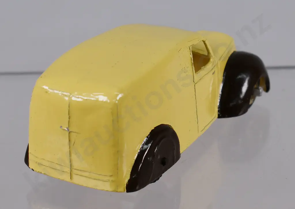 DUCKY TOYS VAN Image 1++